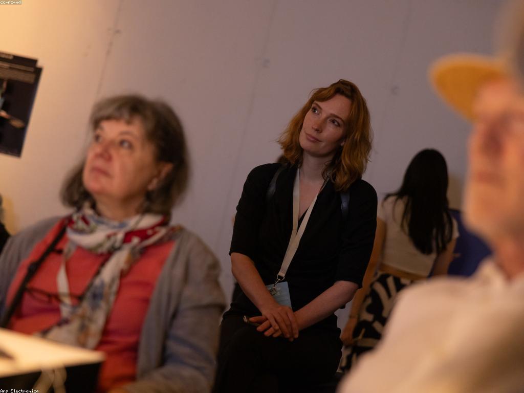 សារៈសំខាន់នៃការពិភាក្សា​ក្នុងសង្គម