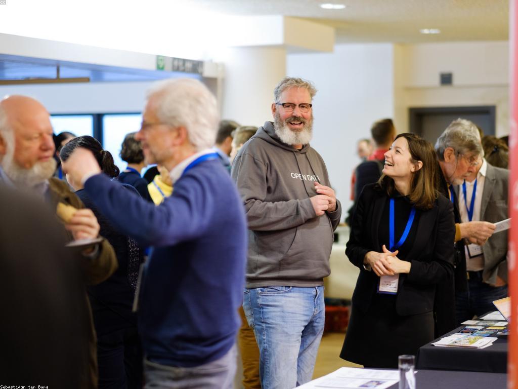 ព័ត៌មានលម្អិត: ការពិភាក្សាអំពីសារសំខាន់នៃព័ត៌មាន